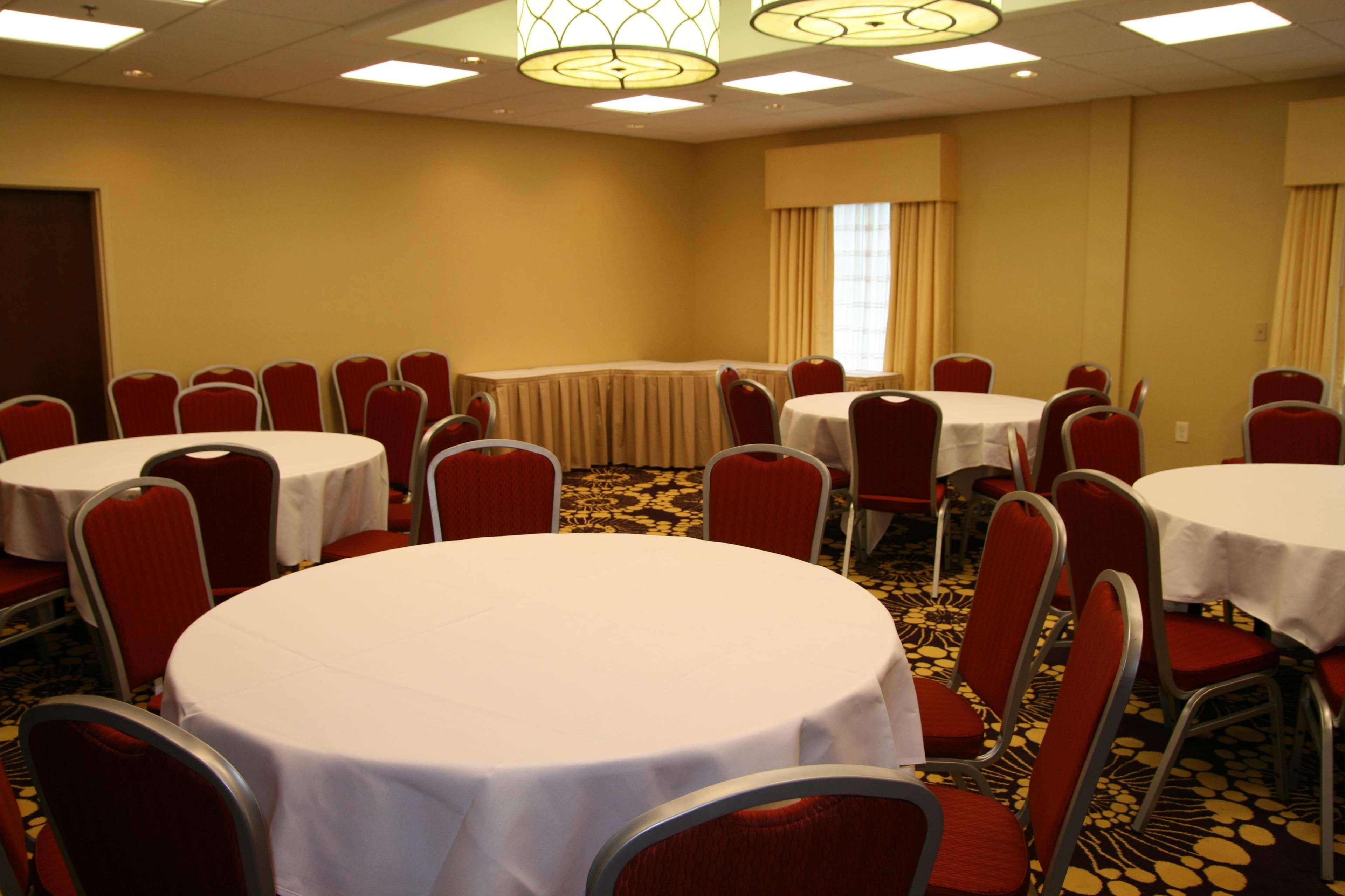 Hampton Inn Richmond - Airport Sandston Dış mekan fotoğraf