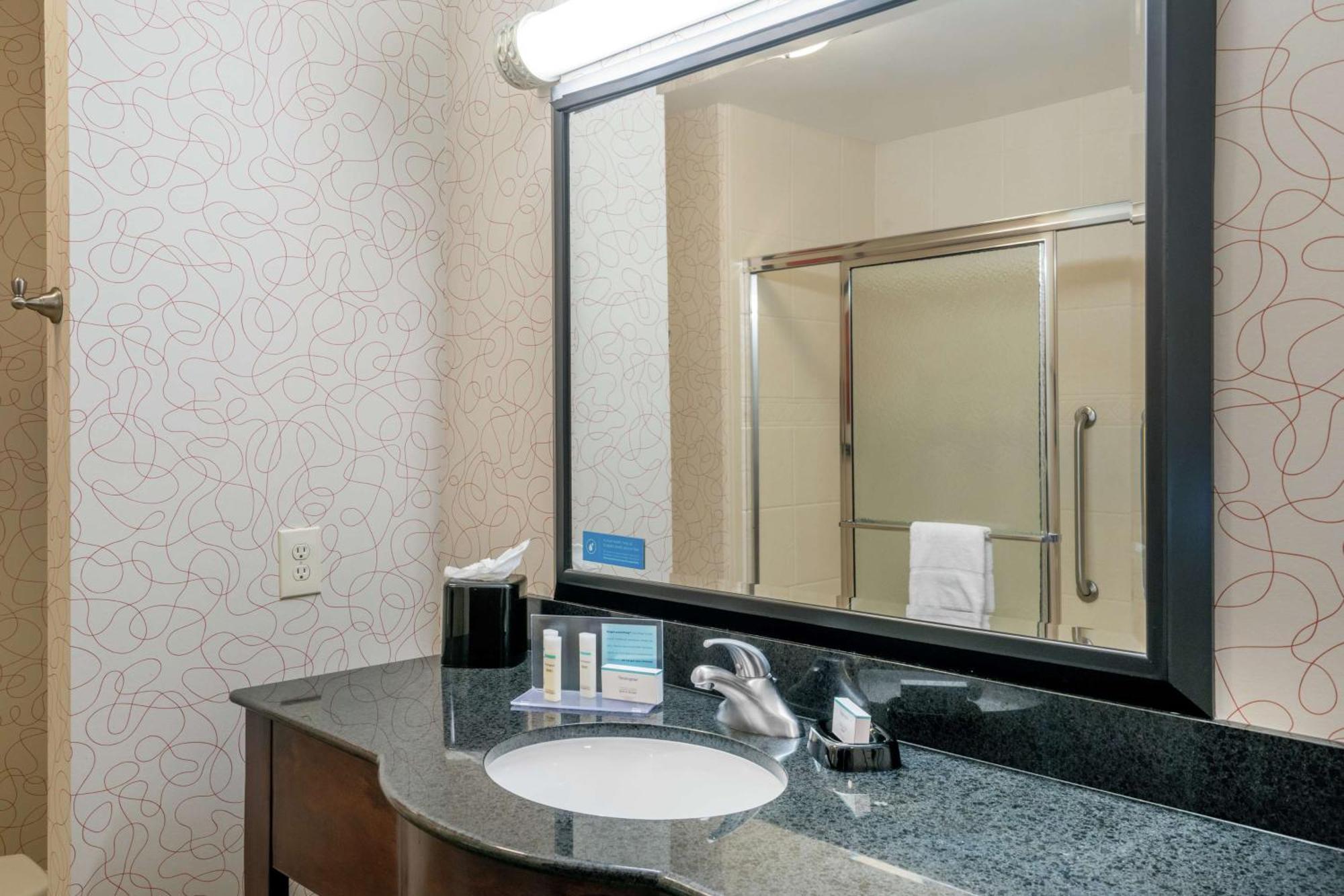 Hampton Inn Richmond - Airport Sandston Dış mekan fotoğraf