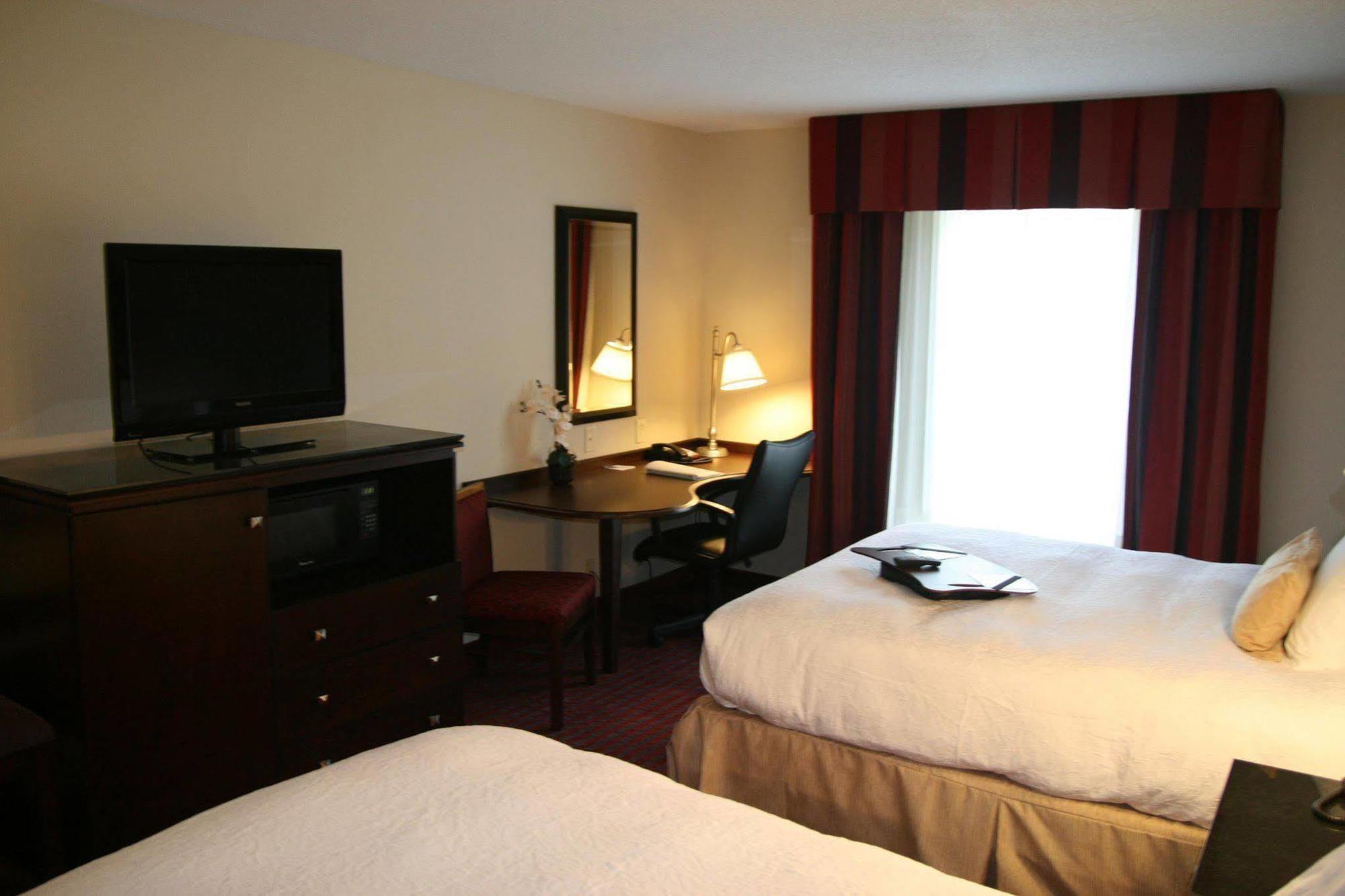 Hampton Inn Richmond - Airport Sandston Oda fotoğraf